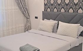 Airport-Hotel 60